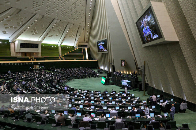 بررسی صلاحیت 6 وزیر رئیسی درفراکسیون انقلاب اسلامی
