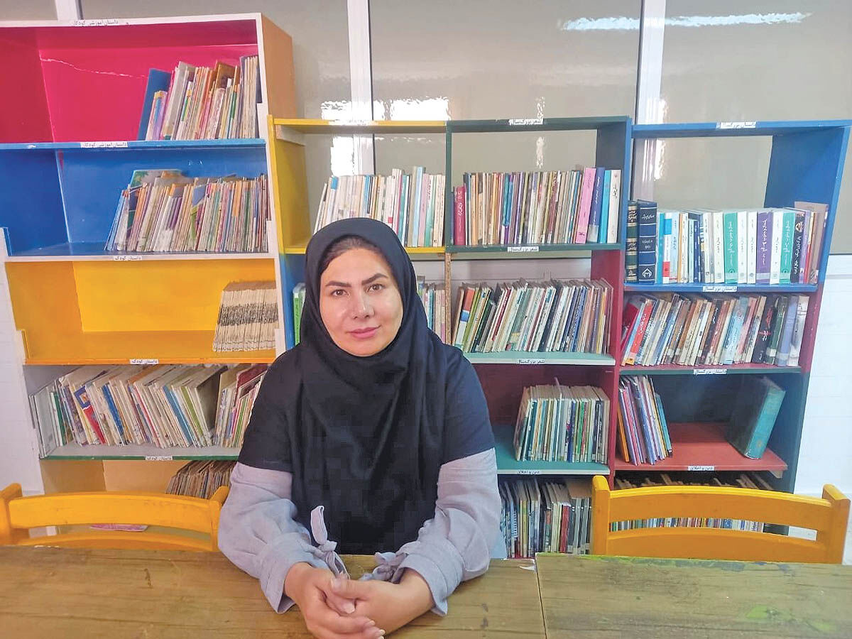 پای‌ کودکان کار ایستاده‌ایم