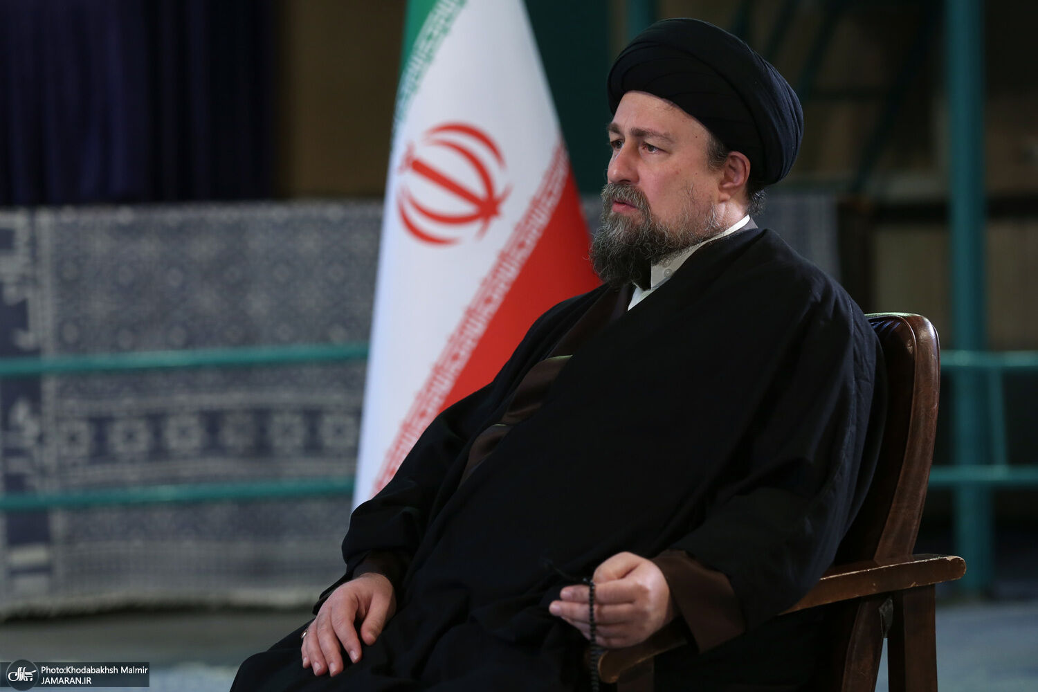 واکنش سید حسن خمینی به انتخاب آیت الله سید مجتبی خامنه ای  به عنوان رهبر جدید انقلاب