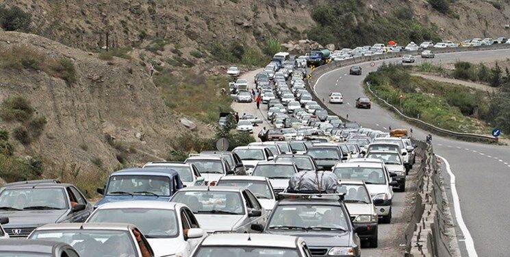 آخرین وضعیت جاده های شمال/ترافیک فوق سنگین در خروجی‌های شرقی پایتخت