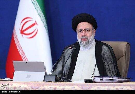رئیسی: شرایط کنونی شایسته ملت بزرگ ایران نیست / همکاران شب و روز نشناسند
