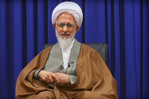بازنشر معنادار توئیت آیت‌الله جوادی آملی در مخالفت با طرح صیانت