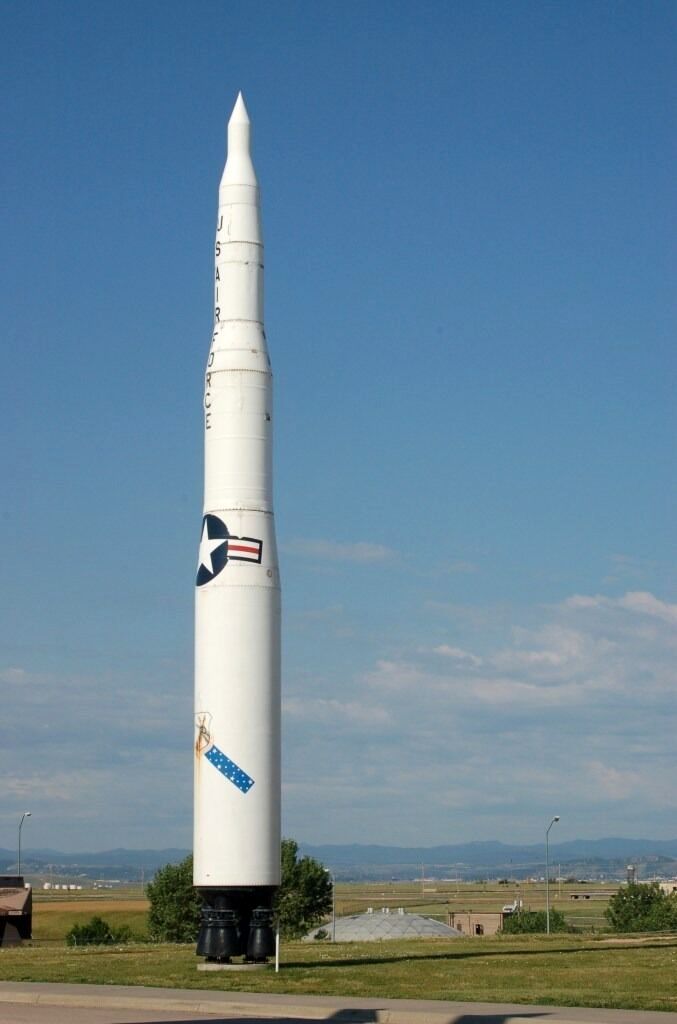 آمریکا آزمایش موشک قاره‌پیمایش را به تعویق انداخت