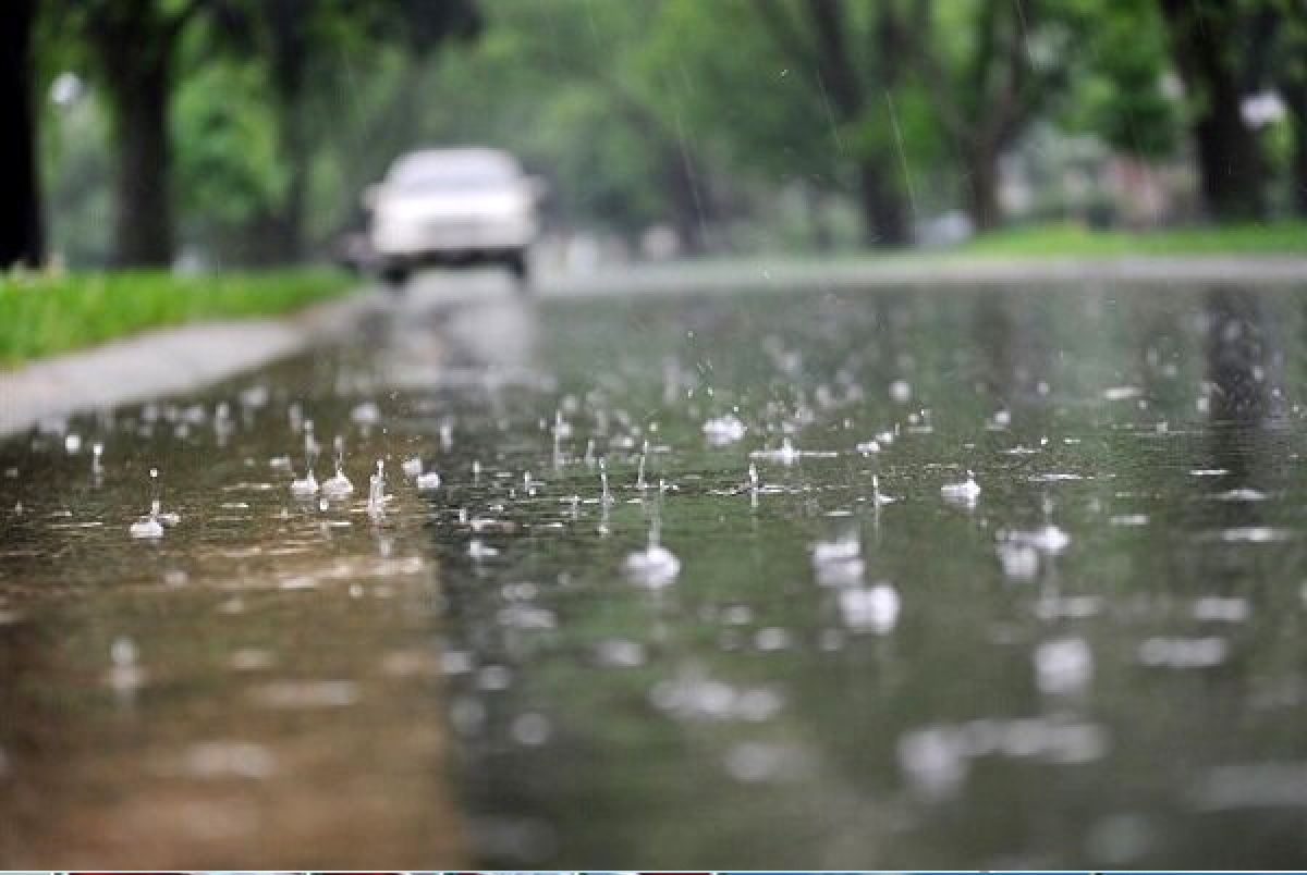 بارش باران در جاده‌های 16 استان + اسامی