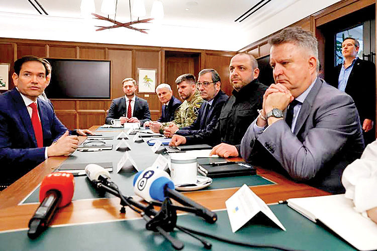 «طرح صلح ترامپ» روی میز پوتین