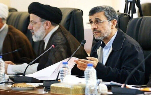 سیاست خارجی رئیسی در سیبل انتقادات احمدی‌نژاد