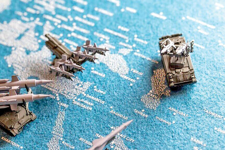 توجیه جنگی ترامپ  سست‌تر  از  توجیه  بوش است