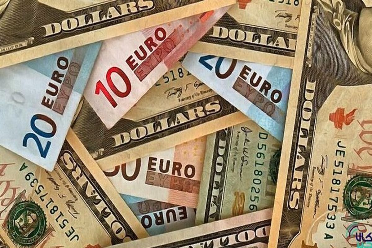 فروشندگان ارز مسافرتی در دام قانون می افتند؟