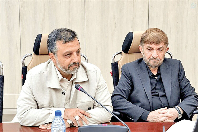 خاندوزی بر صندلی آقامحمدی نشست