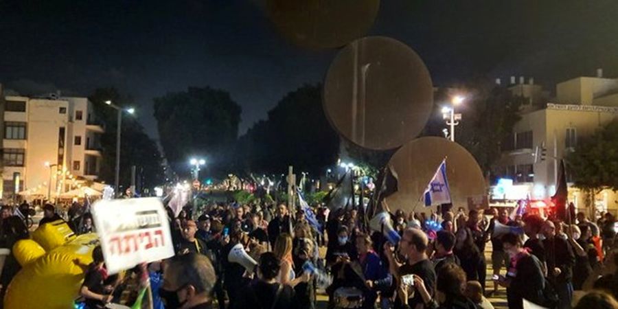 تظاهرات علیه نتانیاهو در تل‌آویو
