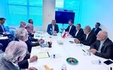 دیدار پزشکیان و نخست وزیر پاکستان در نیویورک +عکس