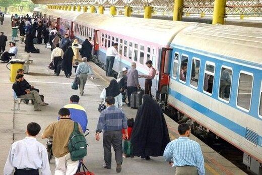 برخورد مرگبار قطار با عابر پیاده در قزوین
