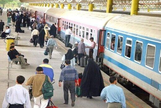 برخورد مرگبار قطار با عابر پیاده در قزوین
