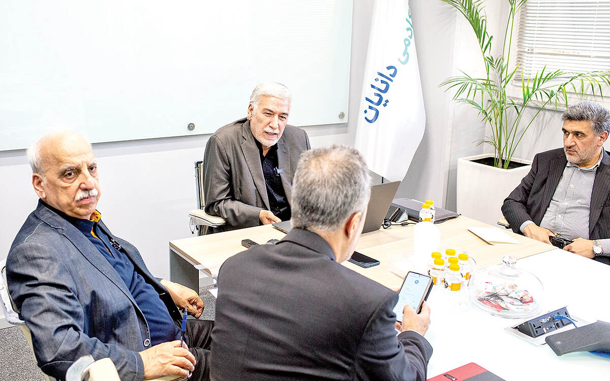 افق نفتی بازار سرمایه