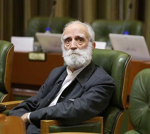 ماجـرای پالتوی معروف عباس شیبانی چیست؟