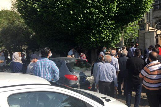 توضیح سخنگوی ستاد مقابله با کرونا درباره ازدحام در مراکز واکسیناسیون تهران