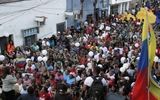 فریاد مردم کاراکاس در حمایت از مادورو درآمد