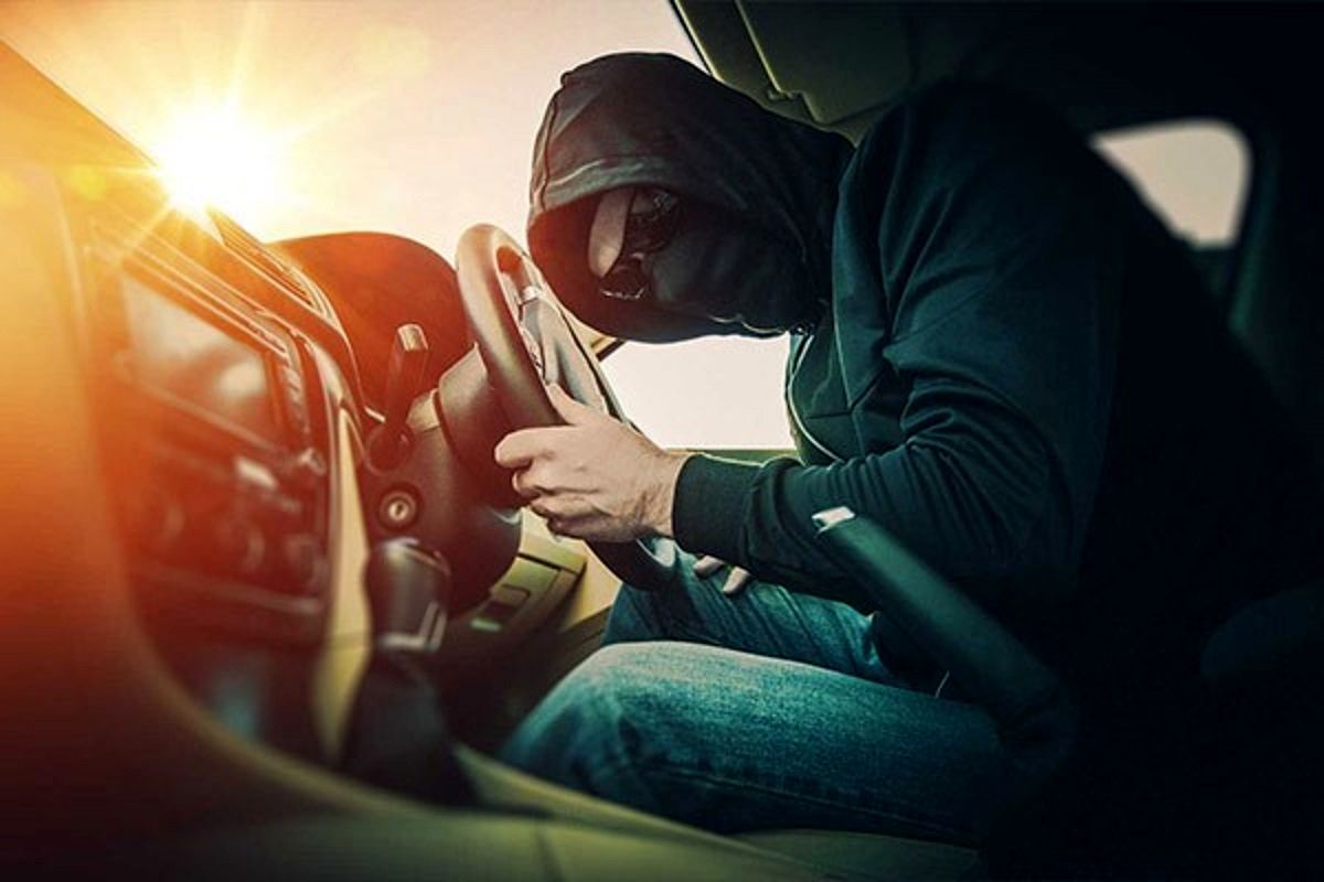 برای خودرو دزدگیر بهتر است یا ردیاب؟