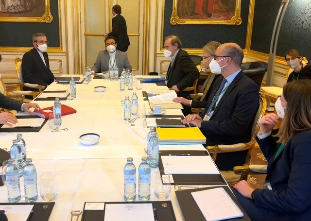 جلسه مهم علی باقری با مذاکره‌کنندگان ارشد سه کشور اروپایی
