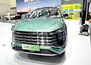 زورآزمایی جی‌ای سی (JAC) با غول‌‌‌های خودروسازی جهان در نمایشگاه پکن 2024