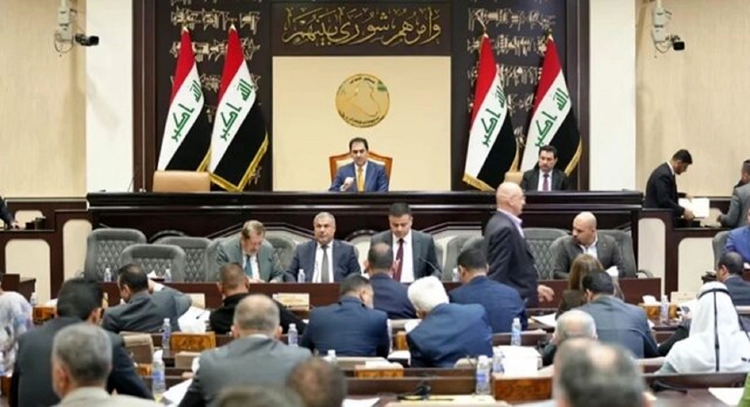  واکنش رئیس پارلمان عراق به حملات موشکی آمریکا 
