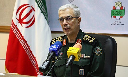 سرلشکر باقری به سردار رادان تبریک گفت