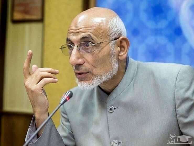 آقای میرسلیم! با همان چشمانی که فرزندِ جاسوس‌تان را بیخ گوش‌تان ندیدید، افراد لخت مادرزاد در خیابان دیدید؟!