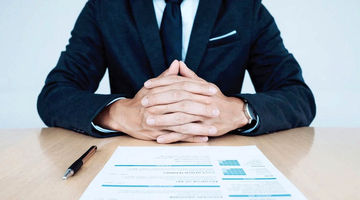  در تماس غربالگری، چقدر جزئیات درباره شغل مربوطه بدهیم؟