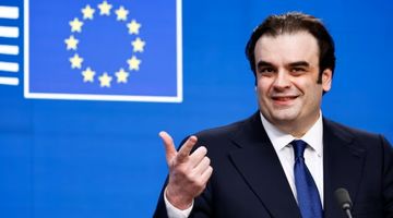 بازگشت یونان به مرکز تصمیم‌سازی یورو