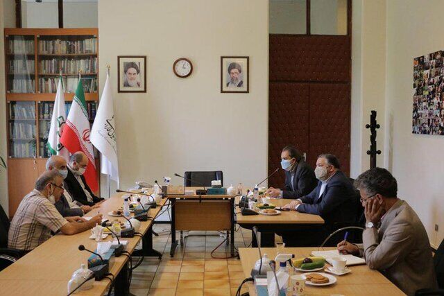 جزئیات یک دیدار سینمایی/ سفیر ارمنستان در ایران