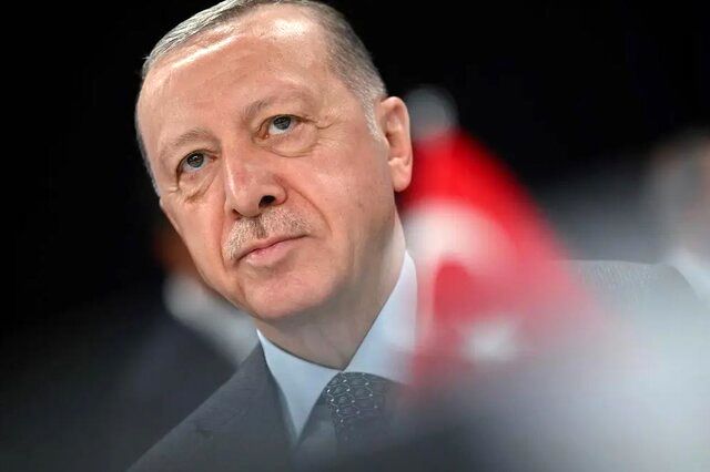 اردوغان، پشت پوتین در آمد