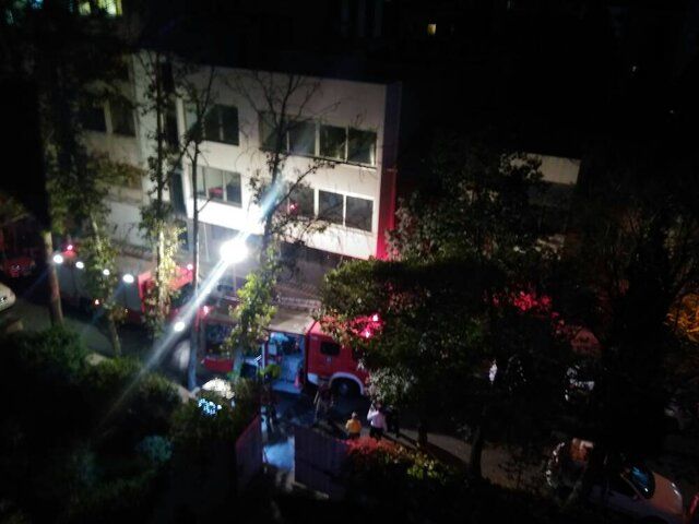 آتش‌ سوزی در محدوده میدان ونک/ چند نفر مصدوم شدند؟