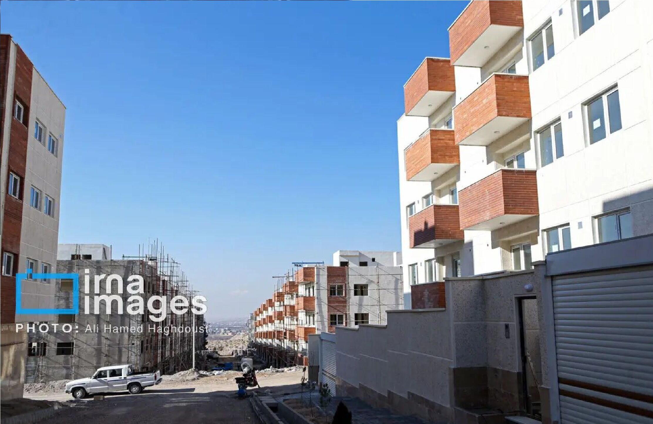 زمان بهره برداری از یک‌هزار واحد مسکونی شهر جدید ایوانکی 