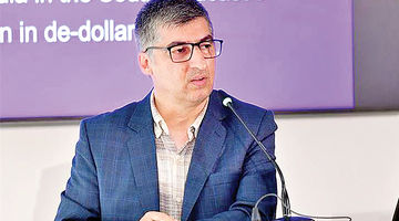 شیخ‌نشین‌ها در دو راهی