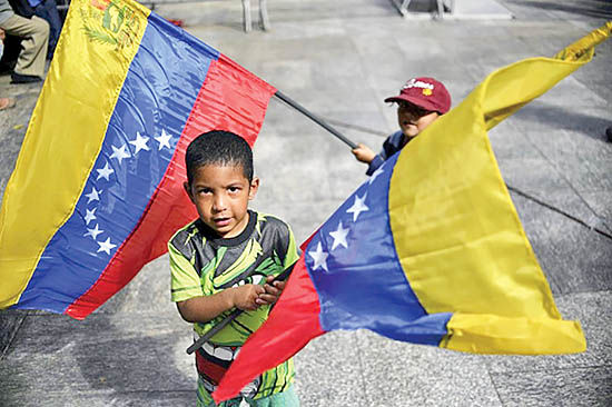 راز حمایت ژنرال‌ها از مادورو