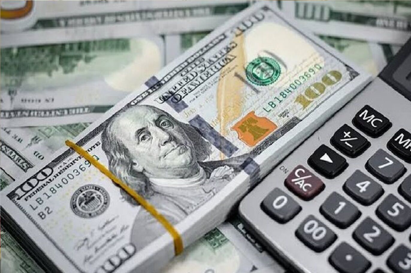 سهمیه فروش ارز به شرکت‌ها ۵ برابر شد/ سقف فروش ارز به بالای ۱۸ ساله‌ها + جزئیات