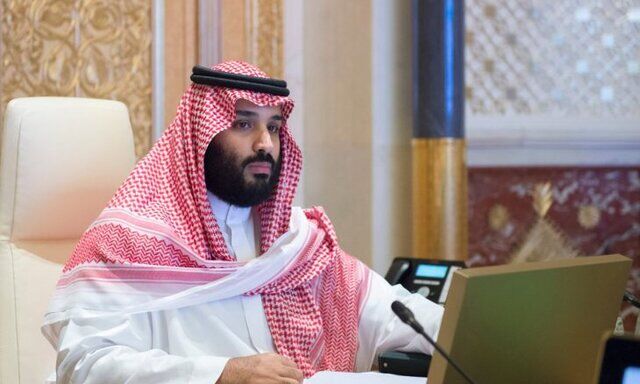 چرا بن سلمان اتاقش را به هم ریخت و بر سر معاونانش داد زد؟