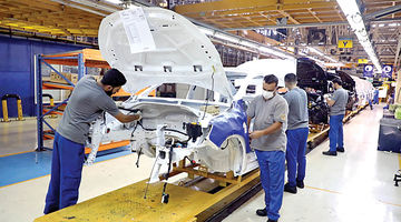 خصوصی‌سازی در خودروسازی