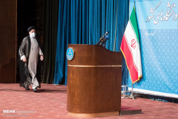 رئیسی به دانشگاه تهران می رود