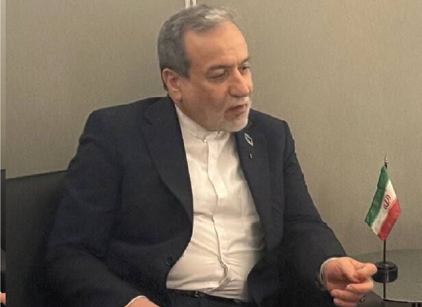 توئیت عباس عراقچی خطاب به دولتمردان آمریکایی+ جزئیات