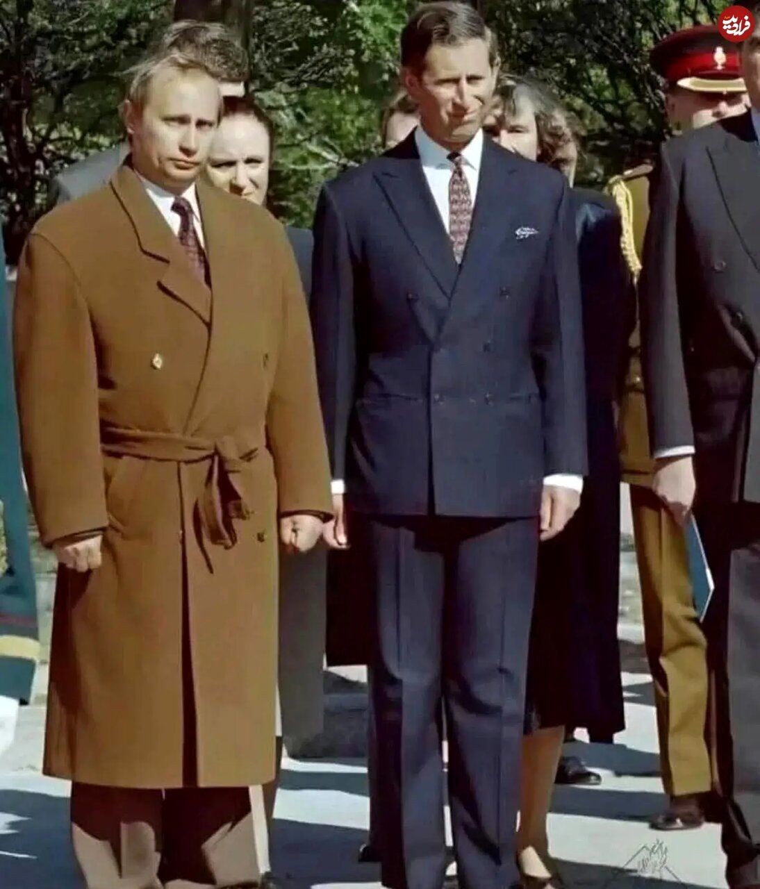 استایل جالب ولادیمیر پوتین در دیدار با چارلز؛ 30 سال پیش + عکس 2