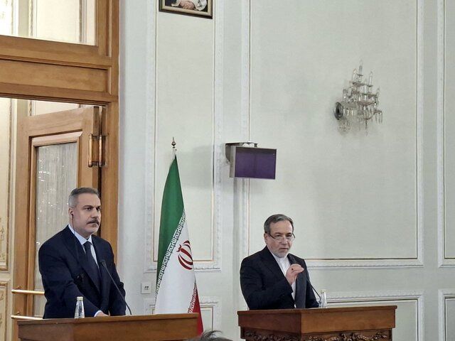 عراقچی: به زودی شاهد گشایش سرکنسولگری ایران در وان ترکیه خواهیم بود