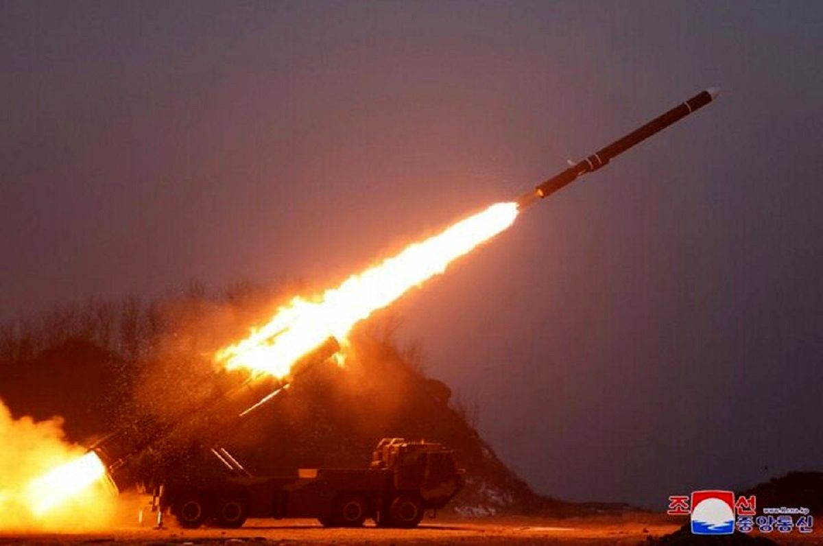 آزمایش موشکی جدید کره شمالی در سواحل غربی 
 