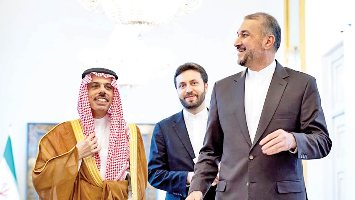 عادی‌سازی بدون نقشه راه 