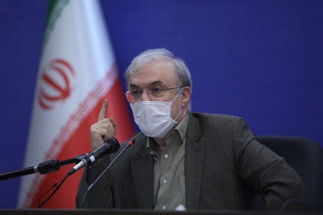 نمکی: برخی هنوز بی‌توجهی و لجبازی می‌کنند