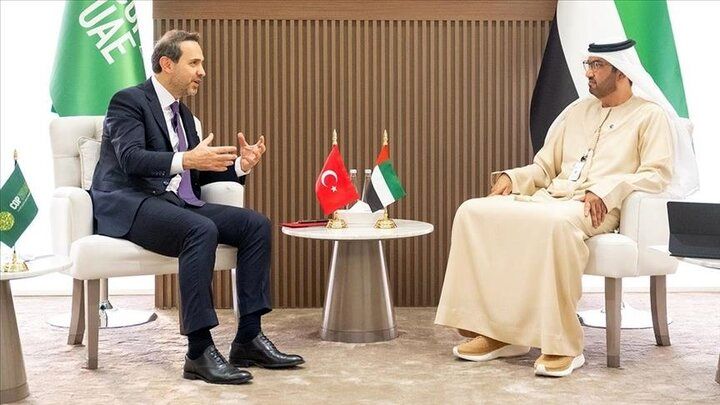 رایزنی وزیر انرژی ترکیه با مقامات اماراتی