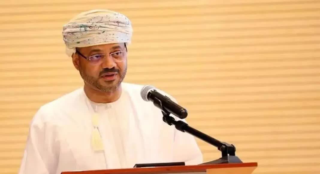  عمان: بر تعهد خود برای ادامه تلاش‌ها جهت حفاظت از کشتیرانی در تنگه هرمز، تأکید می‌کنیم/ از طرف‌های ذی‌ربط می‌خواهیم اختلافات خود را از طریق خویشتن‌داری و گفت‌وگو حل‌ کنند