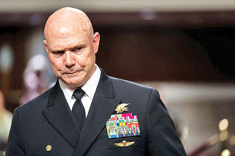 دریاسالار در منگنه قانون