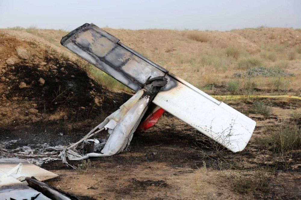 اولین تصاویر از سقوط مرگبار  یک هواپیما در کرج