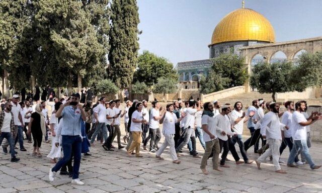 ورود عضو افراطی پارلمان اسرائیل به مسجد الاقصی/ حماس هشدار داد